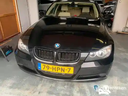 BMW 325i 2006