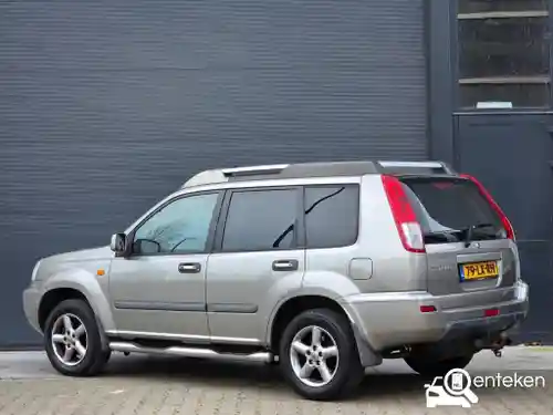 Nissan X-Trail 2.5 2003