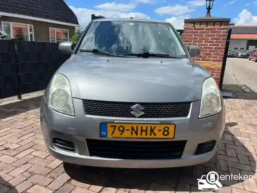 Suzuki Swift 1300 2005