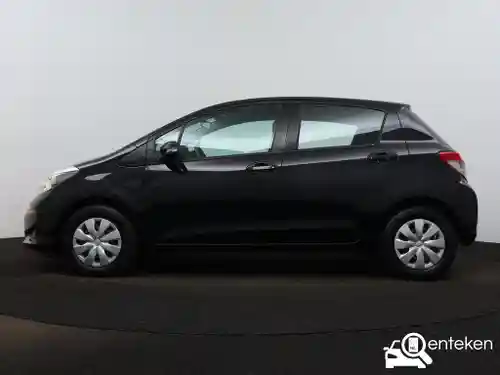 Toyota Yaris 1.0 2012