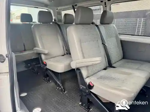 VW Bedrijfswagens T5 2.0 TDI 2012