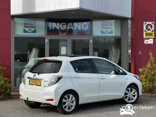 Toyota Yaris 1.5 Hybrid 2013