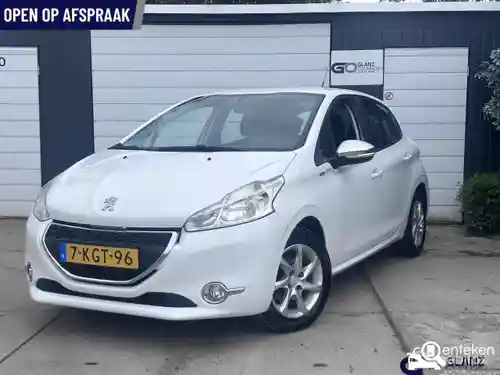 Peugeot 208 1.2 PureTech 82 2013