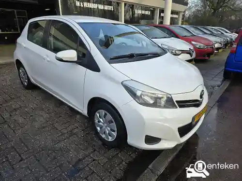 Toyota Yaris 1.0 2013