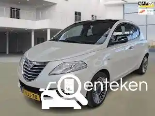 Lancia Ypsilon 0.9 TwinAir Turbo 8v p 2013
