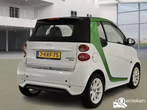 smart fortwo cabrio electric drive 2013