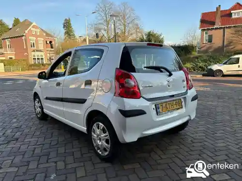 Suzuki Alto 1.0 2013