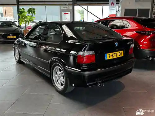 BMW 323ti compact 2000