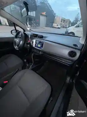 Toyota Yaris 1.0 2012