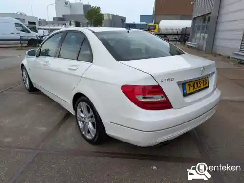 Mercedes-Benz C 180 BlueEFFICIENCY 2011