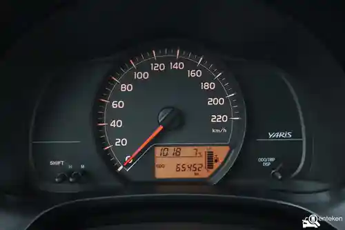 Toyota Yaris 1.0 2012