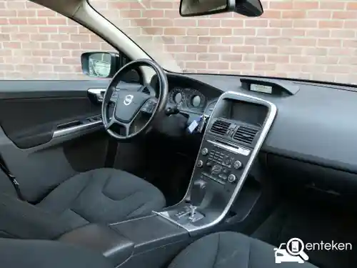 Volvo XC60 2.0T 2010