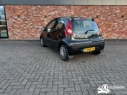 Peugeot 107 1.0 70 2005