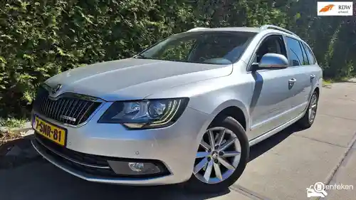 Skoda Superb 1.6 TDI GreenLine 2013