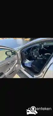 Volvo V40 D2 2012