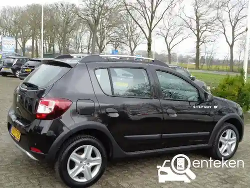 Dacia Sandero Stepway TCe 90 2013