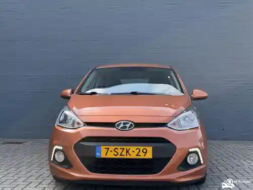 Hyundai i10 1.0 blue 2014
