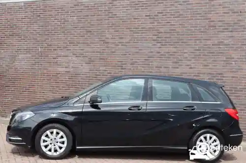 Mercedes-Benz B 180 2014