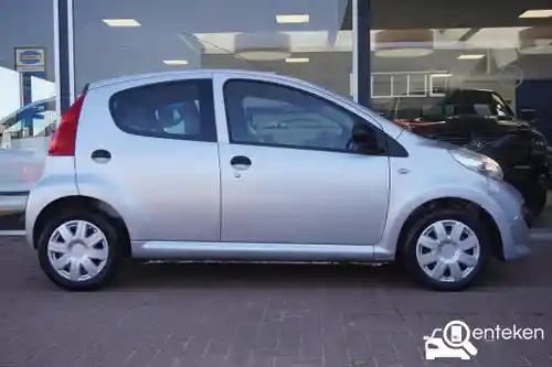 Peugeot 107 1.0 70 2008