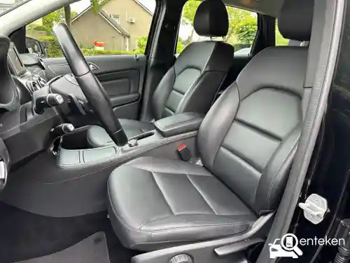 Mercedes-Benz B 180 2014