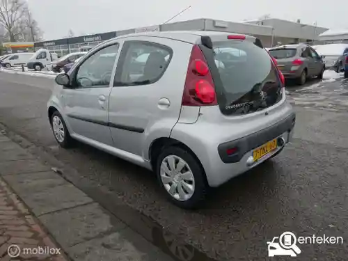 Peugeot 107 1.0 68 2014