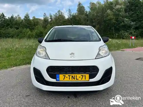 Peugeot 107 1.0 68 2014