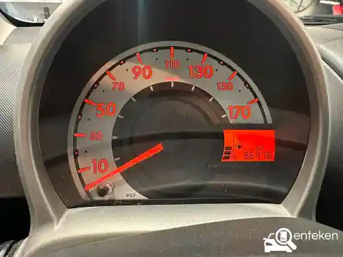 Peugeot 107 1.0 68 2014