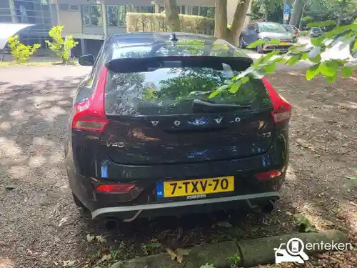 Volvo V40 T3 2014