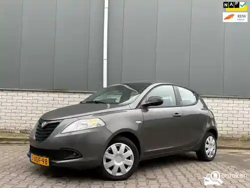 Lancia Ypsilon 0.9 TwinAir Turbo 8v p 2014
