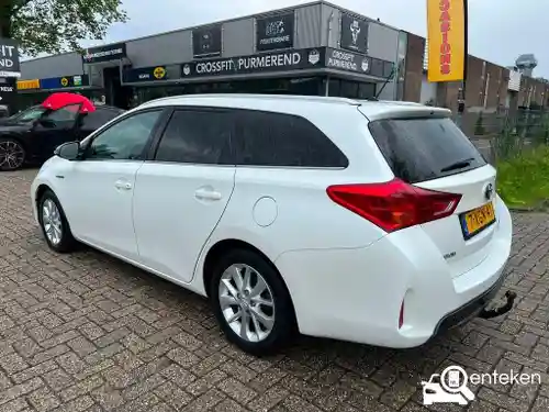 Toyota Auris Touring Sports 1.8 Hybrid 2014