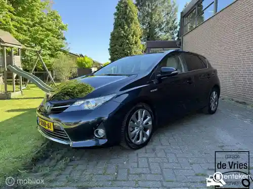 Toyota Auris 1.8 Hybrid 2014
