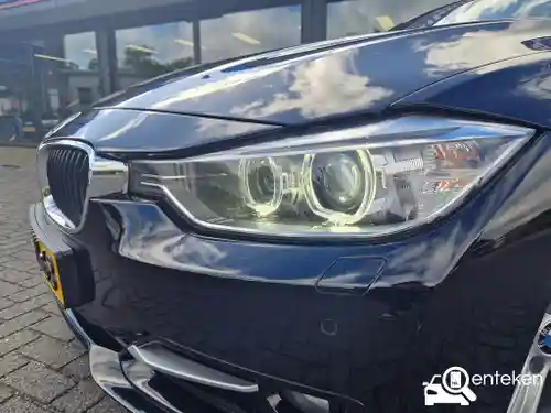 BMW 318d Touring 2014