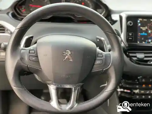 Peugeot 208 1.2 PureTech 82 2014