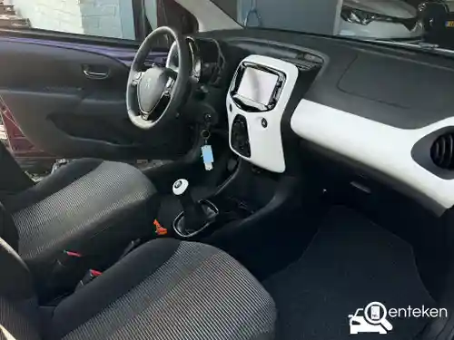 Peugeot 108 1.0 e-VTi 68 2014