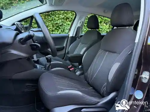 Peugeot 208 1.4 VTi 95 2013