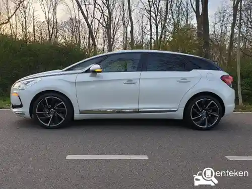 Citroen DS 5 THP 155 2014