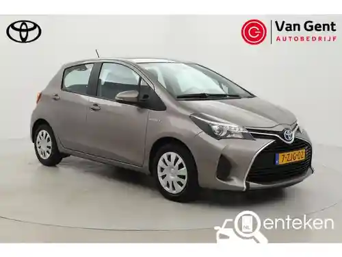 Toyota Yaris 1.5 Hybrid 2015