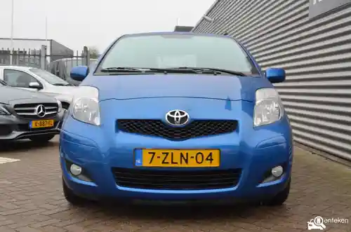 Toyota Yaris 1.33 2010