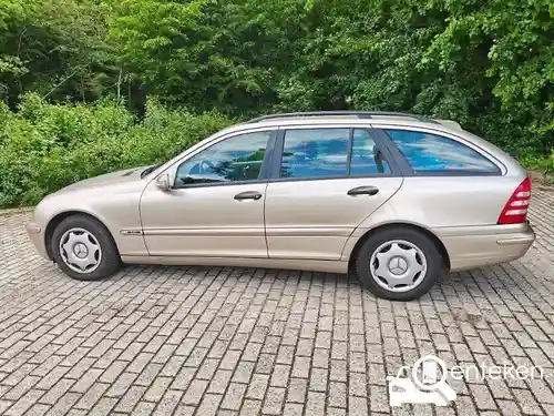 Mercedes-Benz C 180 T-model 2001