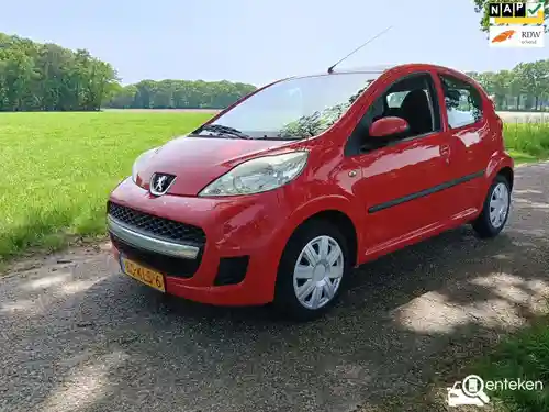 Peugeot 107 1.0 70 2010