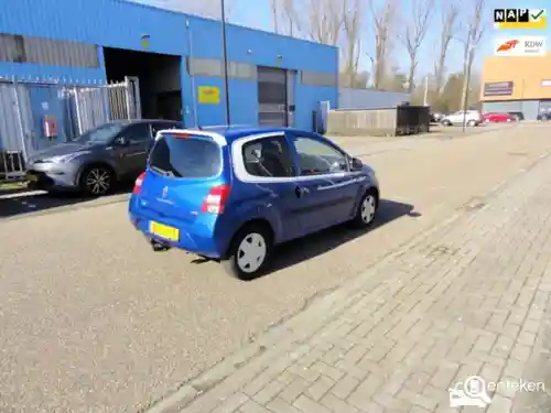 Renault Twingo 1.2 LEV 16V 75 2011