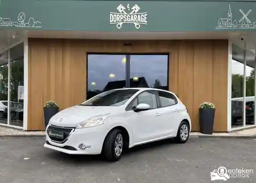 Peugeot 208 1.2 PureTech 82 2012