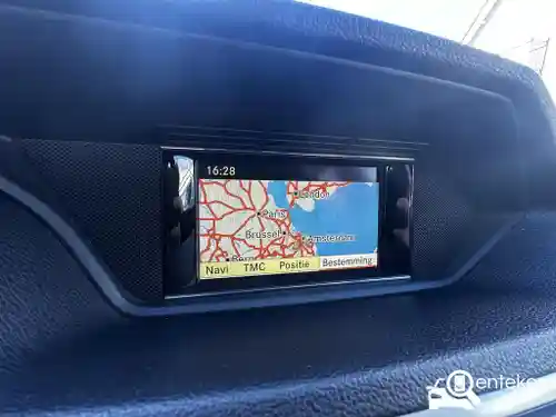 Mercedes-Benz E 200 CDI BlueEFFICIENCY 2013