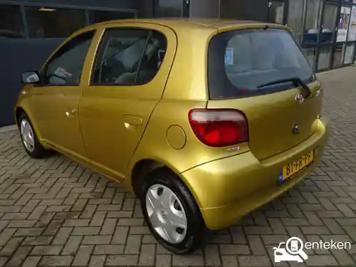 Toyota Yaris 1.3 2000