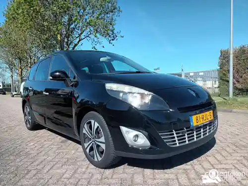 Renault Grand Scénic TCe 130 2011