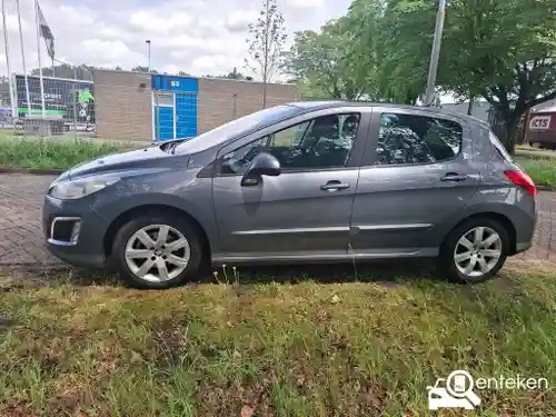 Peugeot 308 120 VTi 2011