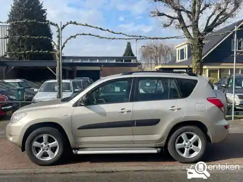 Toyota RAV4 2.0 2006