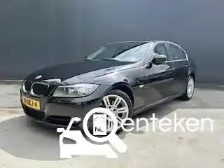 BMW 320i Touring 2012