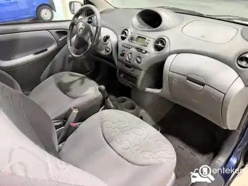 Toyota Yaris 1.3 2000