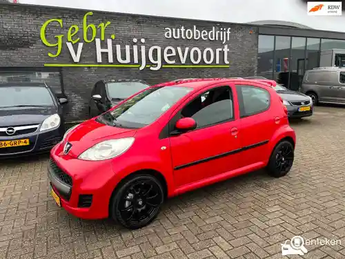 Peugeot 107 1.0 70 2010